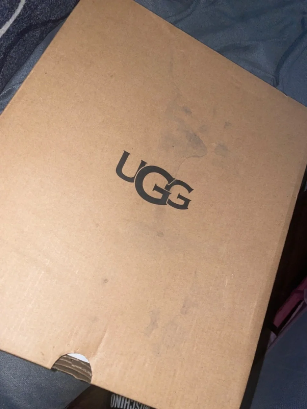 Uggs Kids classic mini size 5